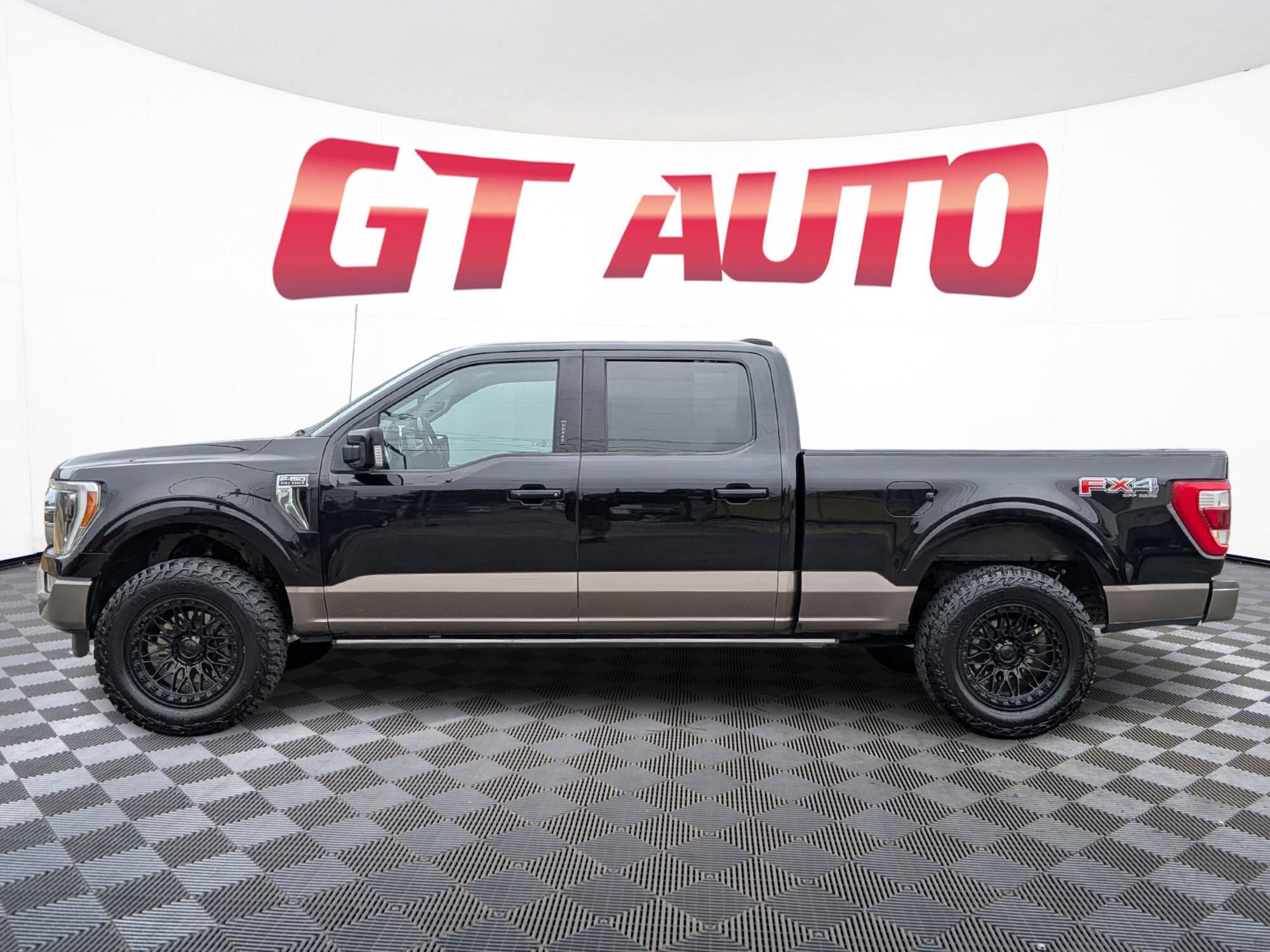 Used 2021 Ford F150 King Ranch w/ FX4 Off-Road Package AWD/4WD image 3