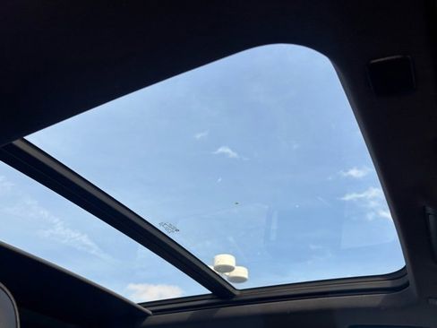 Used 2021 Chevrolet Tahoe RST image 17