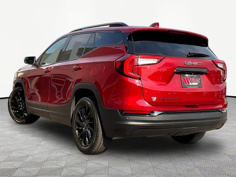 Used 2023 GMC Terrain SLT w/ Elevation Edition FWD image 4