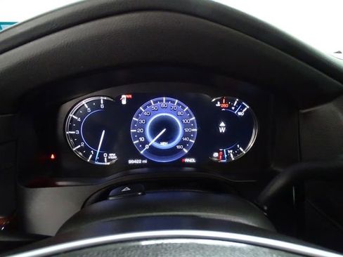 Used 2018 Cadillac Escalade Luxury AWD/4WD image 15
