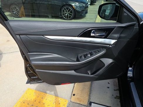 Used 2023 Nissan Maxima SV w/ Floor Mat Group image 11