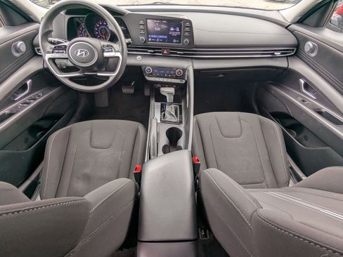 Used 2023 Hyundai Elantra SEL image 26