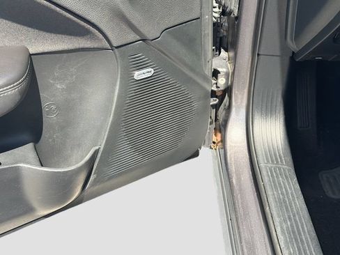 Used 2017 Dodge Challenger R/T Scat Pack RWD image 22