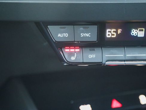 Certified 2023 Audi Q4 e-tron Premium w/ Convenience Package RWD image 27