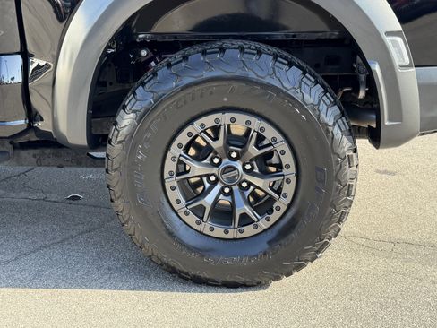 Certified 2022 Ford F150 Raptor w/ Raptor 37 Performance Package AWD/4WD image 10