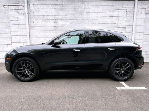 Certified 2023 Porsche Macan Turbo AWD/4WD image 2