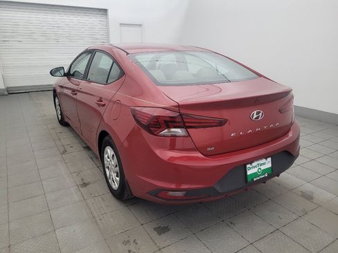 Used 2019 Hyundai Elantra SE FWD image 5