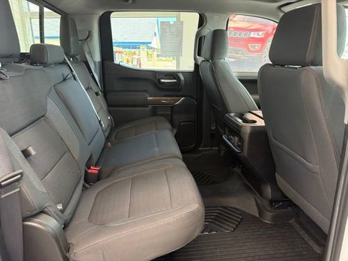 Used 2020 Chevrolet Silverado 1500 RST AWD/4WD image 9