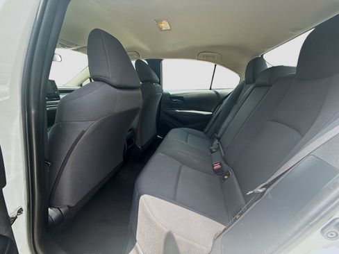 Used 2022 Toyota Corolla LE FWD image 21