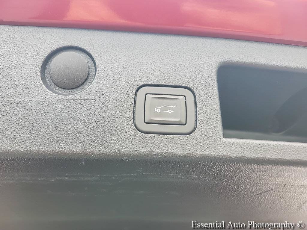 Certified 2026 Chevrolet Equinox LT w/ Convenience Package II FWD image 24