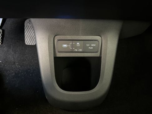 New 2026 Hyundai Ioniq 5 SE AWD/4WD image 28