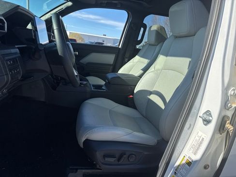 Used 2024 Toyota Tacoma Limited image 16