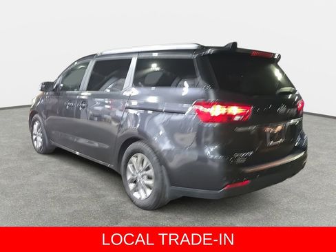 Used 2019 Kia Sedona LX image 7