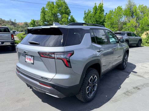 New 2026 Chevrolet Equinox ACTIV w/ Convenience Package III AWD/4WD image 4