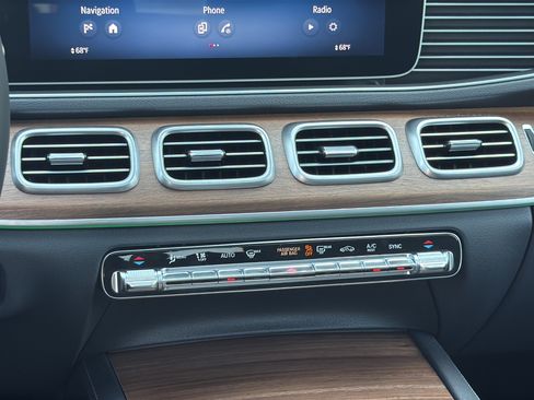 New 2026 Mercedes-Benz GLE 350 4MATIC image 33
