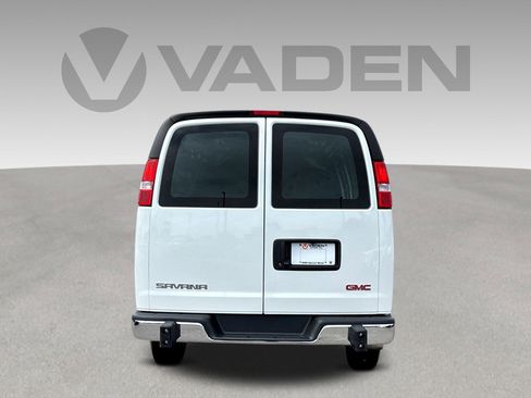 Used 2024 GMC Savana 2500 w/ Driver Convenience Package RWD image 18