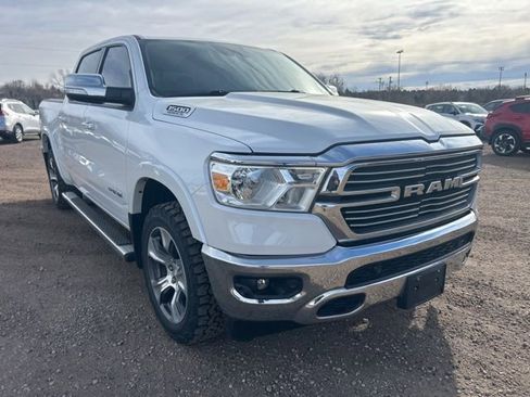 Used 2022 RAM 1500 Laramie image 8