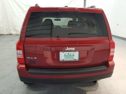 Used 2017 Jeep Patriot Sport w/ Power Value Group AWD/4WD image 5