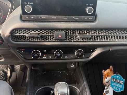 Used 2024 Honda HR-V Sport image 2