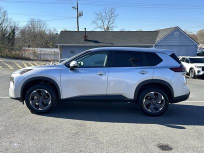 Used 2024 Nissan Rogue SV