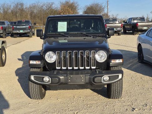 Used 2021 Jeep Gladiator Overland w/ Popular Equipment Package image 2
