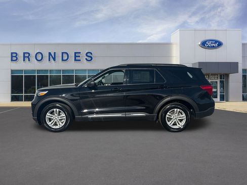 Used 2023 Ford Explorer XLT w/ Equipment Group 202A image 1