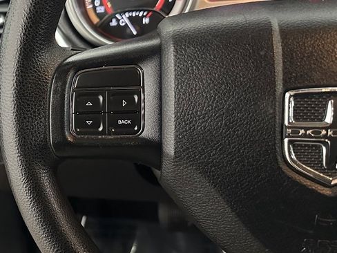 Used 2014 Dodge Journey SXT w/ Flexible Seating Group image 11