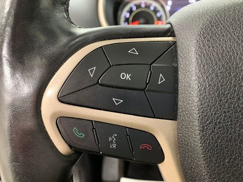 Used 2014 Jeep Cherokee Limited w/ Technology Group image 21