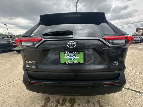 Used 2023 Toyota RAV4 LE AWD/4WD image 35