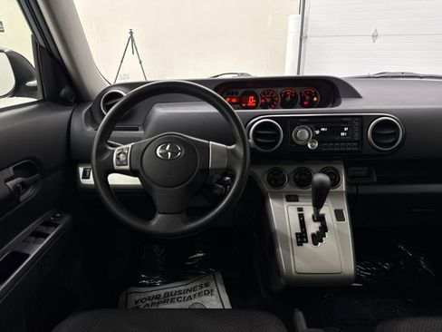 Used 2010 Scion xB image 14