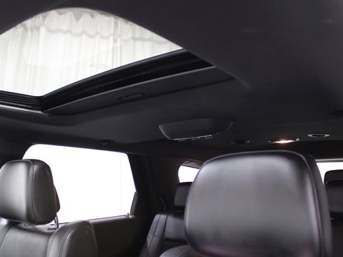 Used 2019 Dodge Durango R/T image 28