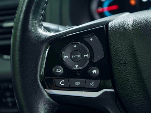 Used 2019 Honda Pilot Touring image 21