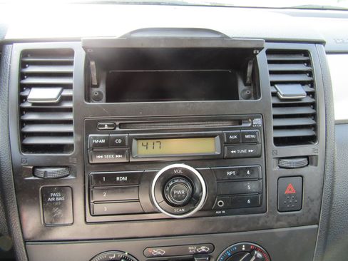 Used 2012 Nissan Versa 1.8 S w/ Plus Pkg FWD image 23