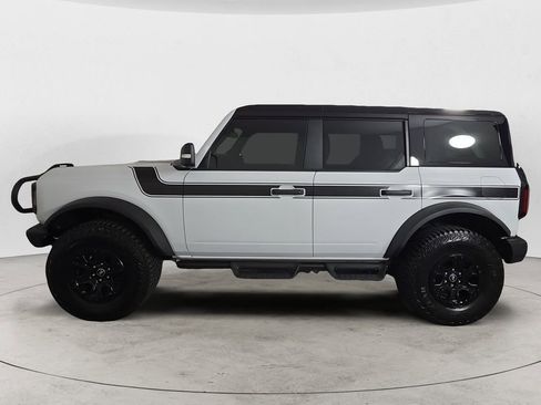 Used 2024 Ford Bronco Wildtrak AWD/4WD image 2
