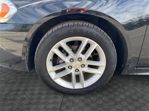 Used 2016 Chevrolet Impala LTZ image 14