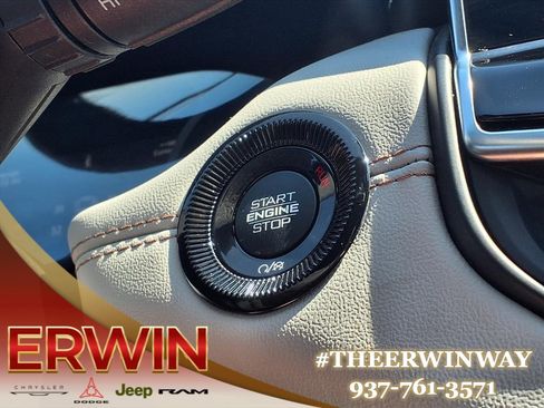 Certified 2024 Jeep Compass Limited image 22