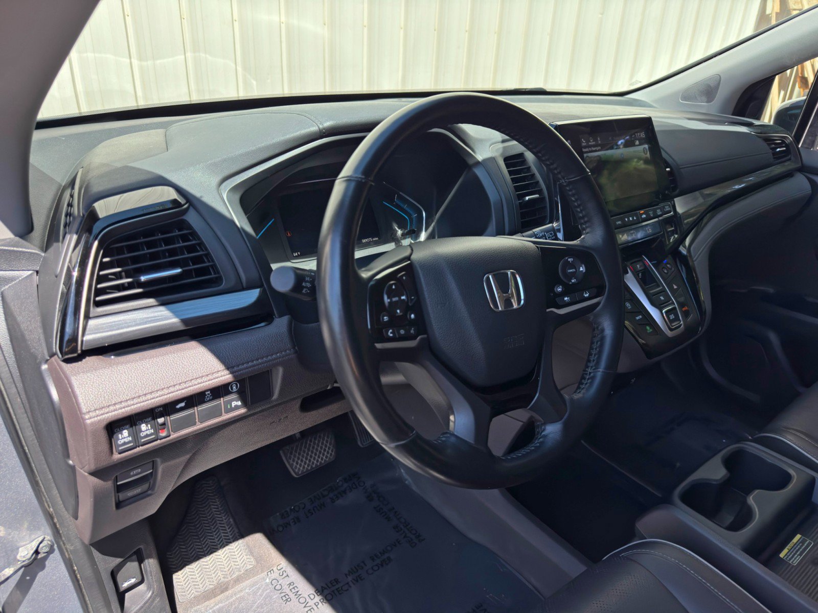 Used 2021 Honda Odyssey Elite image 13