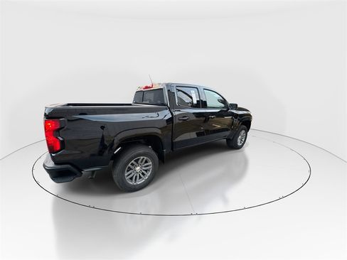 New 2026 Chevrolet Colorado LT image 8