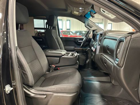 Used 2021 GMC Sierra 1500 Elevation w/ LPO, Elevation Black Package image 32