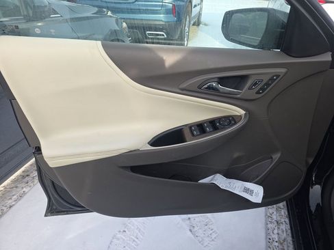 Used 2024 Chevrolet Malibu LT image 15