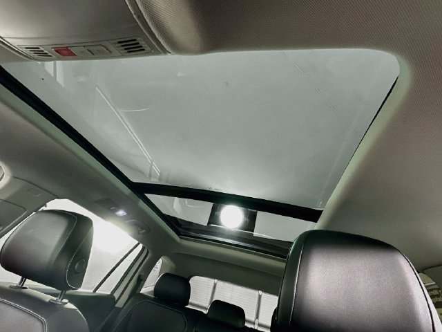 Certified 2024 Volkswagen Tiguan SE AWD/4WD image 22