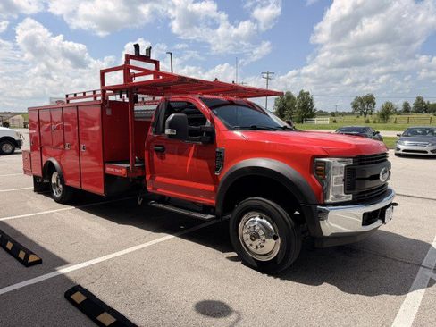 Used 2018 Ford F450 XL w/ Power Equipment Group RWD image 3