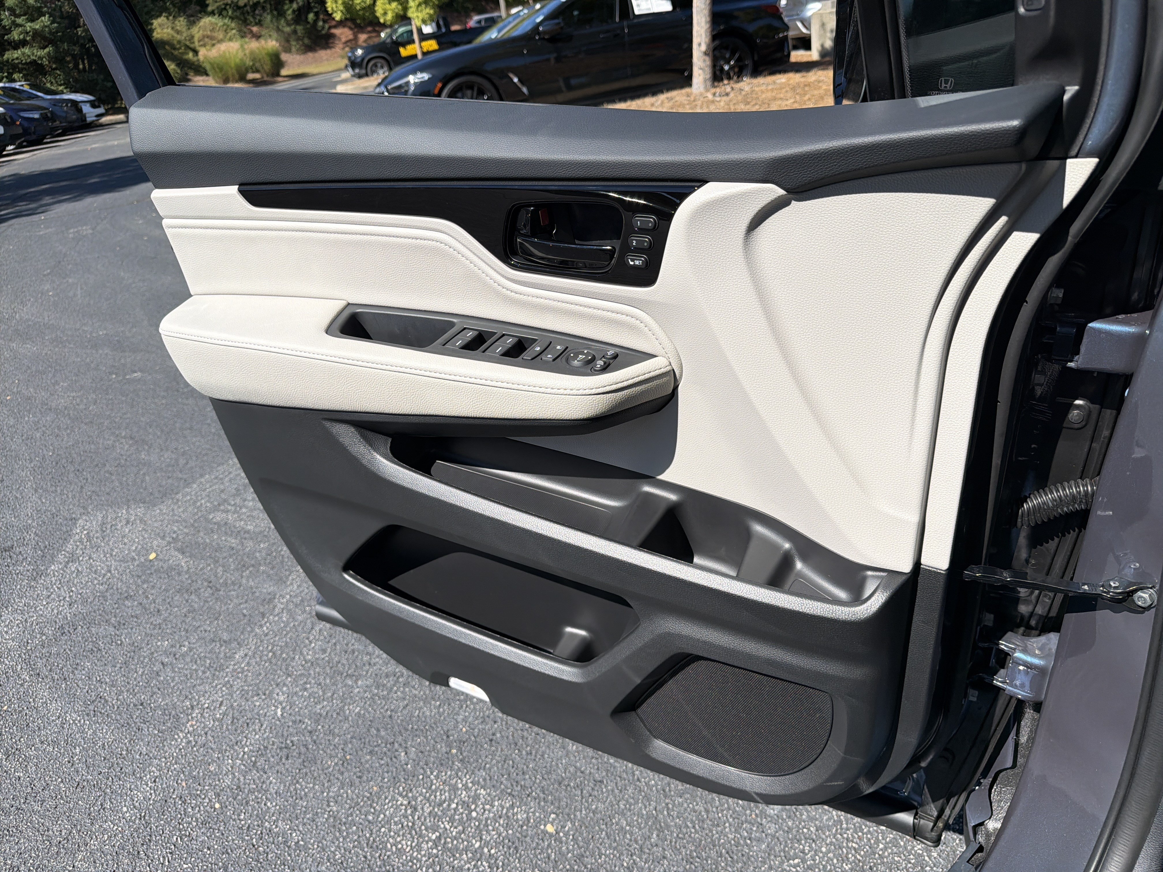 New 2027 Honda Odyssey Elite image 12