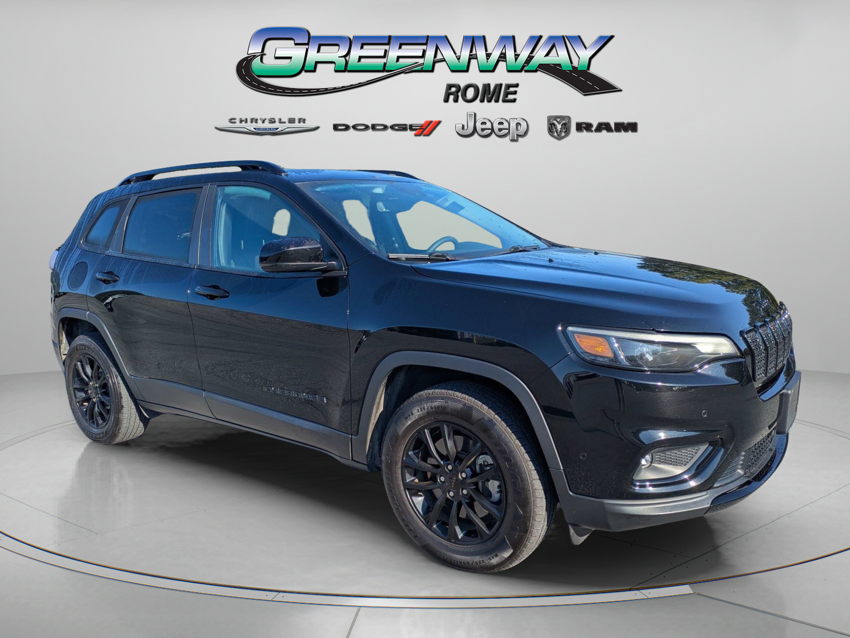 Used 2023 Jeep Cherokee Altitude Lux AWD/4WD image 2