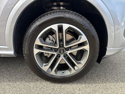 New 2025 Audi Q5 Premium Plus image 25