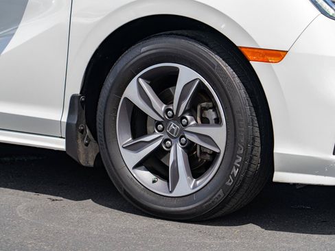 Used 2020 Honda Odyssey Touring image 8