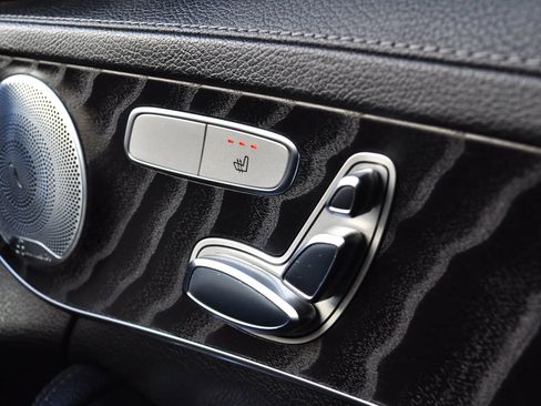 Used 2016 Mercedes-Benz C 300 4MATIC Sedan w/ Multimedia Package image 12