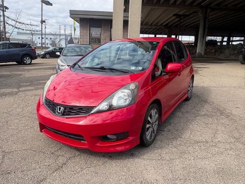 Used 2013 Honda Fit Sport image 1
