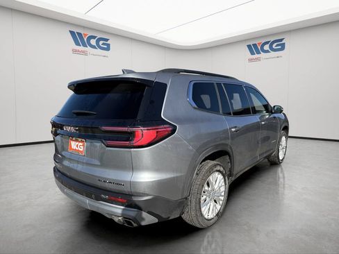 Used 2024 GMC Acadia Elevation w/ Luxury Package AWD/4WD image 3