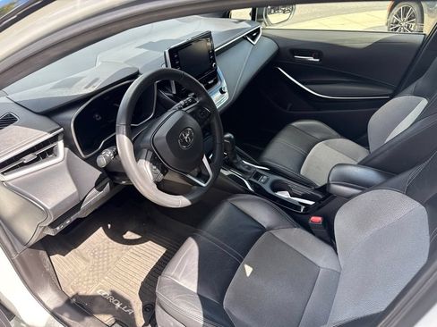 Used 2022 Toyota Corolla XSE FWD image 10